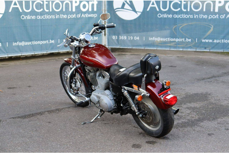Harley-Davidson Sportster XL883 - Motorno kolo: slika 4 Harley-Davidson Sportster XL883 - Motorno kolo: slika 4