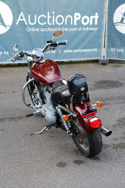 Harley-Davidson Sportster XL883 - Motorno kolo: slika 5 Harley-Davidson Sportster XL883 - Motorno kolo: slika 5