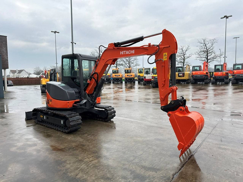 Hitachi ZX50U-2 - Bager goseničar: slika 3 Hitachi ZX50U-2 - Bager goseničar: slika 3