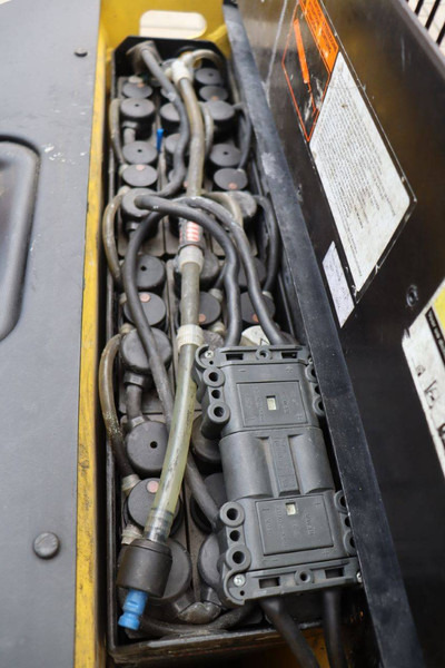 Stroj za zlaganje Hyster S1.0 AC: slika 16