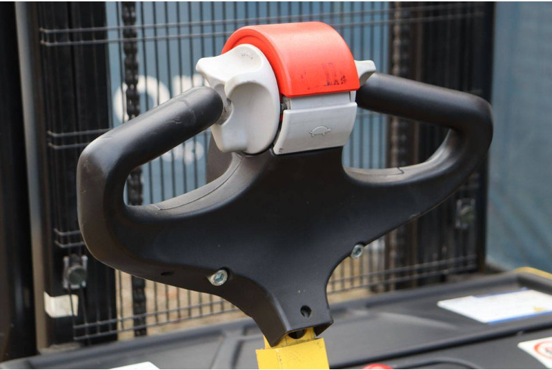 Stroj za zlaganje Hyster S1.0 AC: slika 12