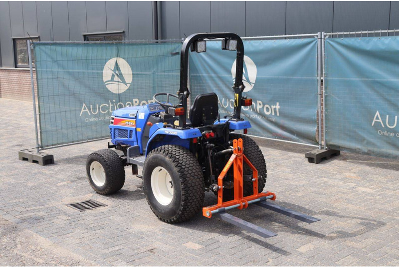 Iseki TM 3240 - Traktor: slika 4 Iseki TM 3240 - Traktor: slika 4