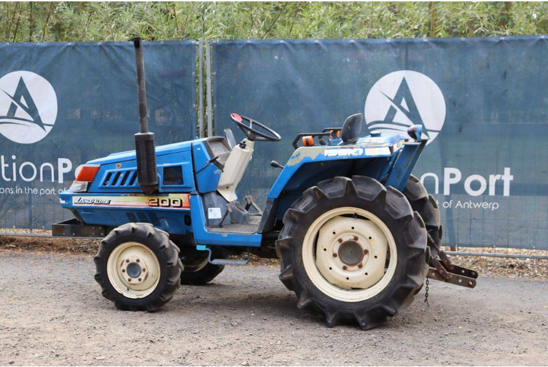 Iseki TU180F - Traktor: slika 3 Iseki TU180F - Traktor: slika 3