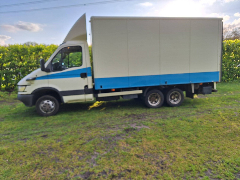 Iveco 40C - Dostavno vozilo z zabojnikom: slika 4 Iveco 40C - Dostavno vozilo z zabojnikom: slika 4