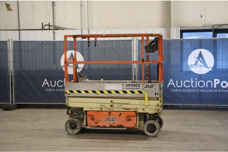 JLG 1930ES - Škarjasta dvižna ploščad: slika 3 JLG 1930ES - Škarjasta dvižna ploščad: slika 3