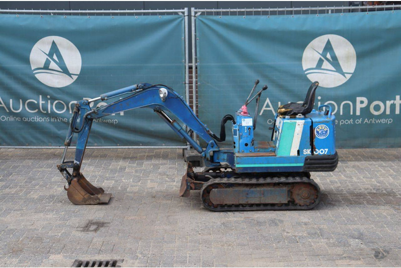 Kobelco SK007 - Mini bager: slika 2 Kobelco SK007 - Mini bager: slika 2
