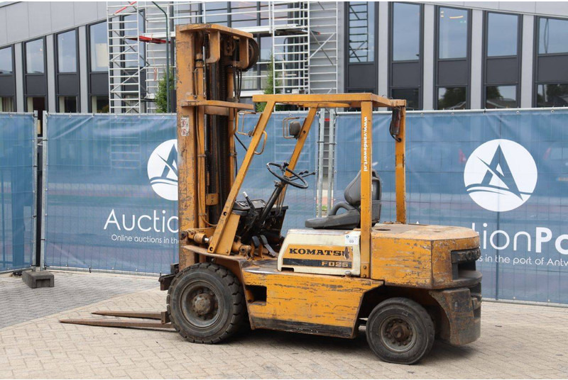 Komatsu FD-25-8 - Diesel viličar: slika 3 Komatsu FD-25-8 - Diesel viličar: slika 3