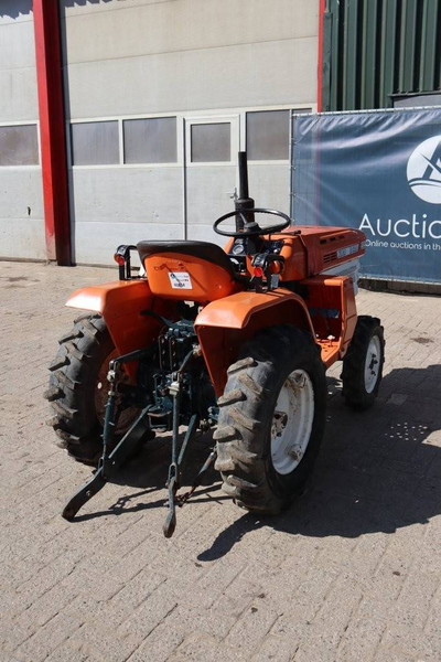 Kubota B1400 - Traktor: slika 5 Kubota B1400 - Traktor: slika 5