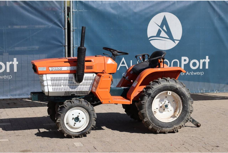 Kubota B1400 - Traktor: slika 1 Kubota B1400 - Traktor: slika 1