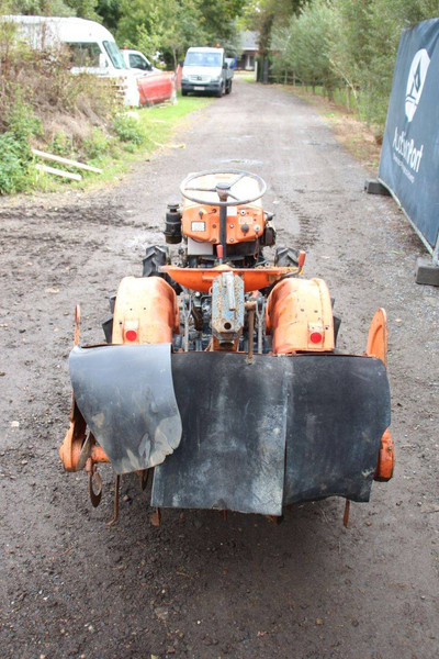 Kubota B6000 - Traktor: slika 4 Kubota B6000 - Traktor: slika 4