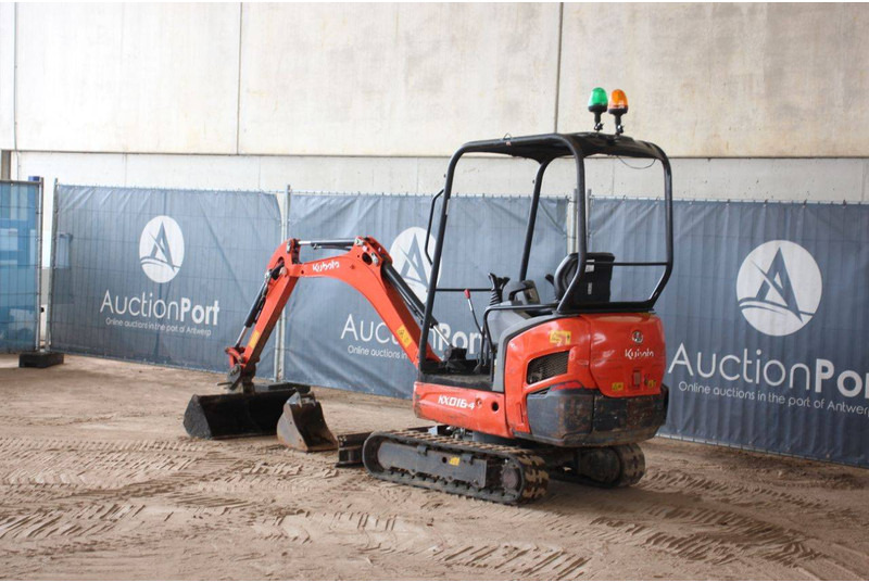 Kubota KX016-4 - Mini bager: slika 3 Kubota KX016-4 - Mini bager: slika 3