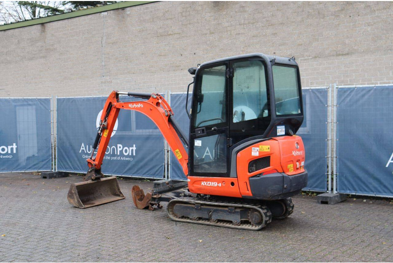 Kubota KX019-4 - Mini bager: slika 4 Kubota KX019-4 - Mini bager: slika 4