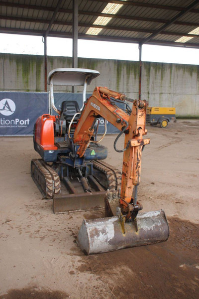 Mini bager Kubota KX61-2: slika 6