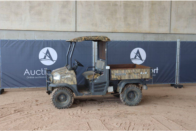 Kubota RTV900 - Voziček za golf: slika 1 Kubota RTV900 - Voziček za golf: slika 1