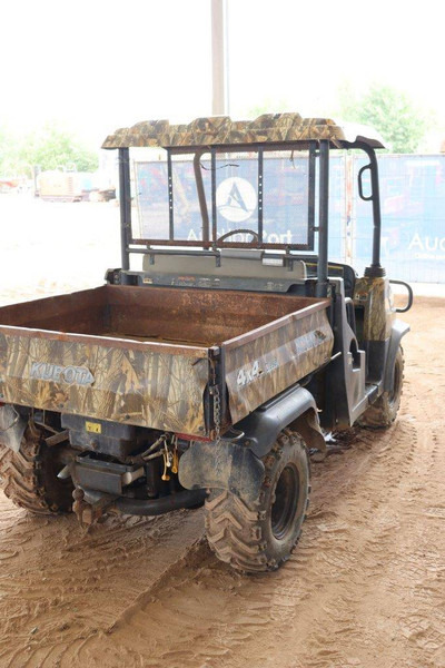 Kubota RTV900 - Voziček za golf: slika 5 Kubota RTV900 - Voziček za golf: slika 5