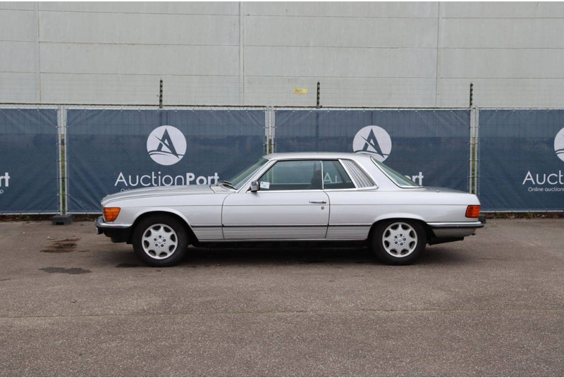 Mercedes-Benz 300-serie 380 SLC - Limuzina: slika 2 Mercedes-Benz 300-serie 380 SLC - Limuzina: slika 2