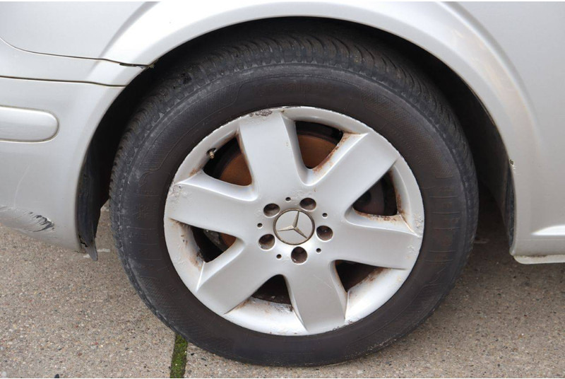 Furgon Mercedes-Benz 639 Viano Cdi 3.0: slika 12