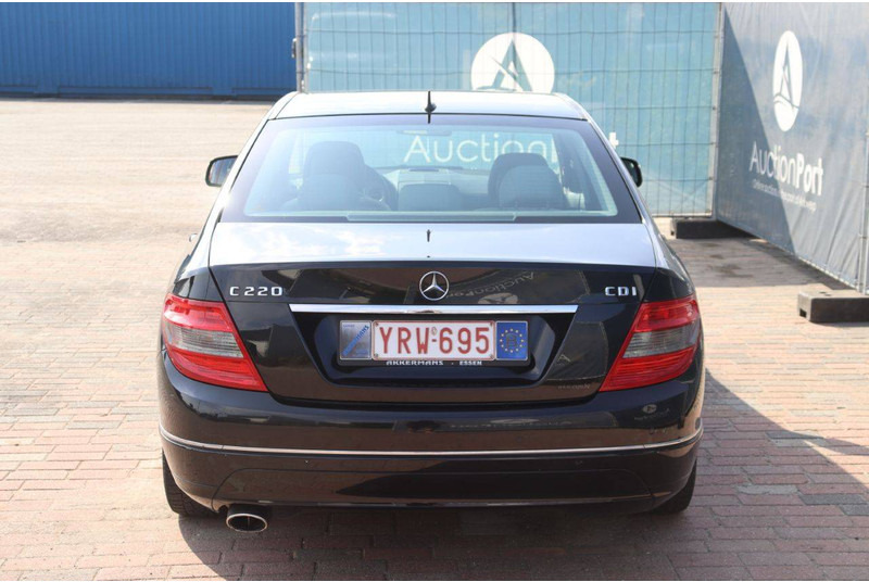 Mercedes-Benz C-Klasse 220 CDI - Limuzina: slika 5 Mercedes-Benz C-Klasse 220 CDI - Limuzina: slika 5