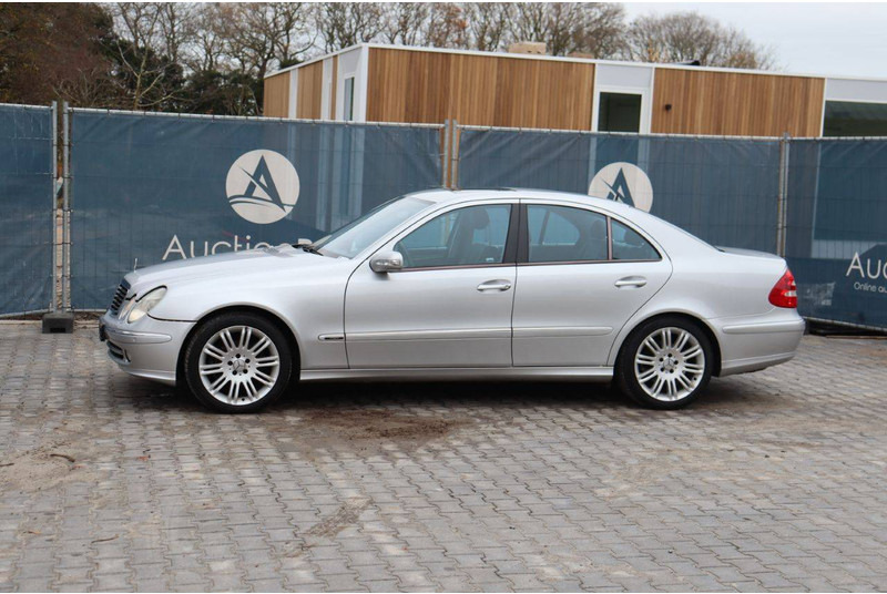 Mercedes-Benz E-Klasse E320 Cdi - Limuzina: slika 1 Mercedes-Benz E-Klasse E320 Cdi - Limuzina: slika 1