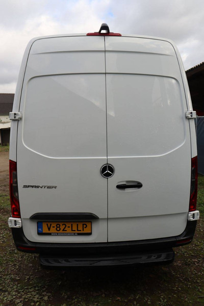 Mercedes-Benz Sprinter - Furgon: slika 5 Mercedes-Benz Sprinter - Furgon: slika 5