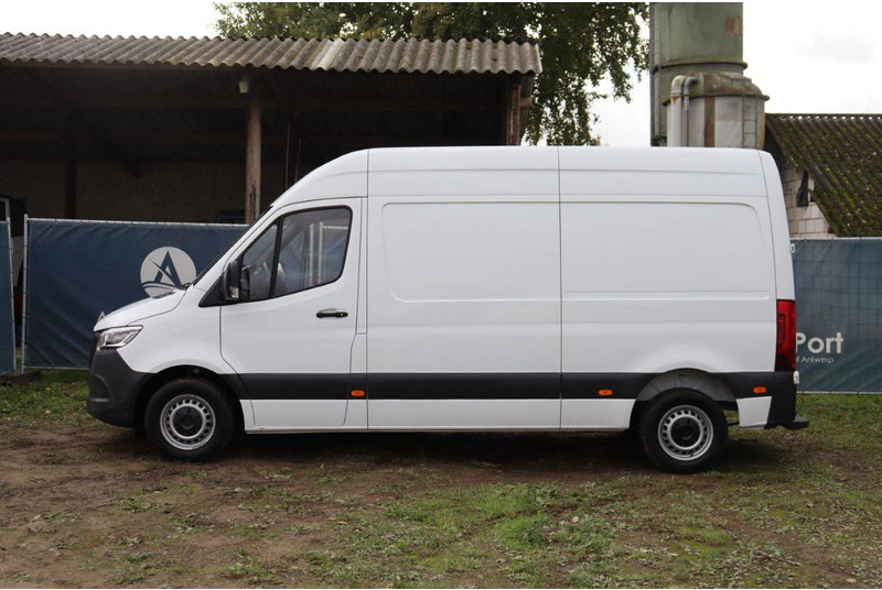 Mercedes-Benz Sprinter - Furgon: slika 2 Mercedes-Benz Sprinter - Furgon: slika 2