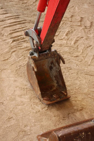 Mini bager Neuson 803: slika 16