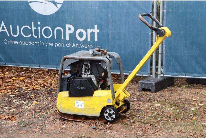 Neuson DPU3050 - Vibracijska plošča: slika 2 Neuson DPU3050 - Vibracijska plošča: slika 2