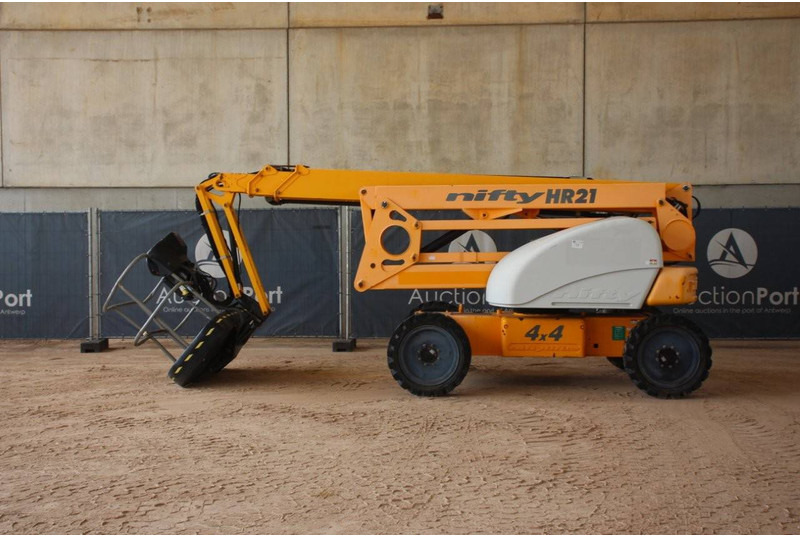 Niftylift HR21 D 4X4 - Zglobna dvižna ploščad: slika 2 Niftylift HR21 D 4X4 - Zglobna dvižna ploščad: slika 2