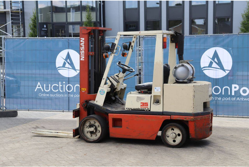 Nissan KCUGH02F350 - Plinski viličar: slika 3 Nissan KCUGH02F350 - Plinski viličar: slika 3