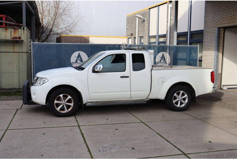 Nissan Navara NISSAN NAVARA - Avtomobil: slika 1 Nissan Navara NISSAN NAVARA - Avtomobil: slika 1
