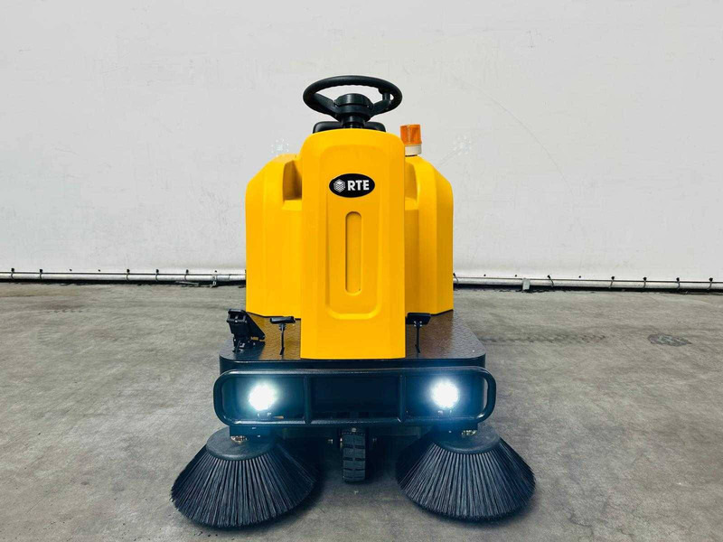 Onbekend SW80 - Vozilo za pometanje: slika 5 Onbekend SW80 - Vozilo za pometanje: slika 5