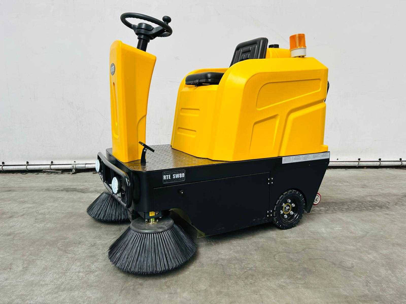 Onbekend SW80 - Vozilo za pometanje: slika 2 Onbekend SW80 - Vozilo za pometanje: slika 2