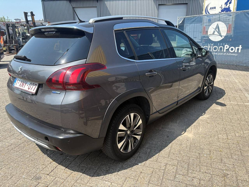 Peugeot 2008 SUV - SUV: slika 5 Peugeot 2008 SUV - SUV: slika 5