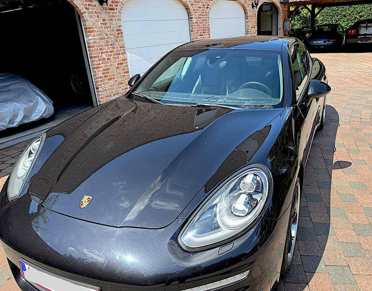 Porsche Panamera 3.0 V6 Diesel - Limuzina: slika 1 Porsche Panamera 3.0 V6 Diesel - Limuzina: slika 1