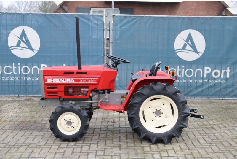Shibaura SP1540 - Traktor: slika 2 Shibaura SP1540 - Traktor: slika 2
