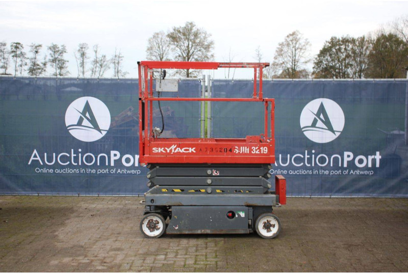 Skyjack SJ3219 - Škarjasta dvižna ploščad: slika 2 Skyjack SJ3219 - Škarjasta dvižna ploščad: slika 2