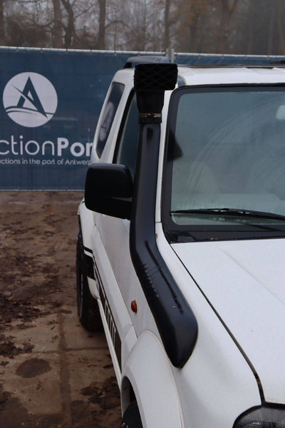 SUV Suzuki Jimny: slika 13