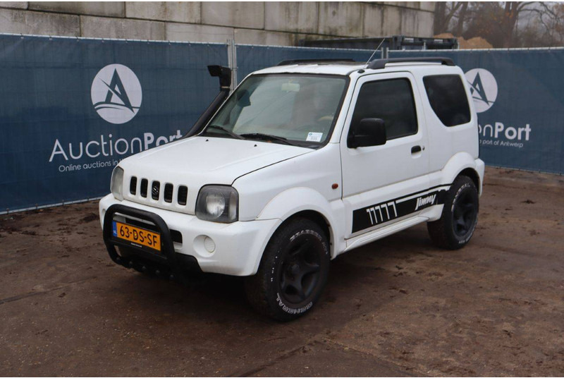SUV Suzuki Jimny: slika 9