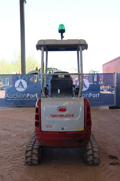 Takeuchi TB216 - Mini bager: slika 4 Takeuchi TB216 - Mini bager: slika 4