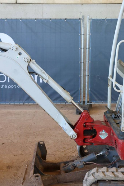 Mini bager Takeuchi TB216: slika 12 Mini bager Takeuchi TB216: slika 12