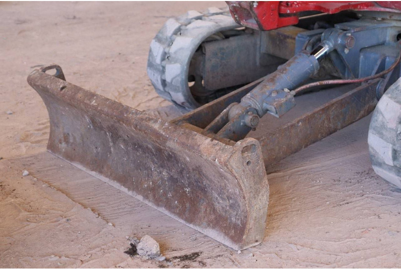 Mini bager Takeuchi TB216: slika 13 Mini bager Takeuchi TB216: slika 13