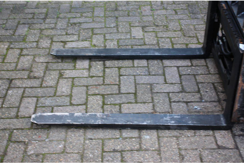 Plinski viličar Toyota 02-8FGF18: slika 13