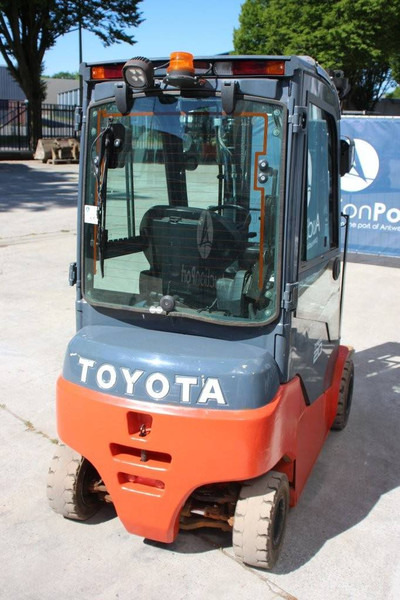 Toyota 8FBMK20T - Električni viličar: slika 5 Toyota 8FBMK20T - Električni viličar: slika 5