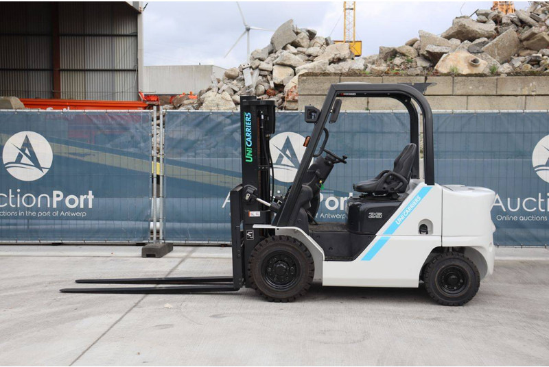 UniCarriers FD25T5M - Diesel viličar: slika 2 UniCarriers FD25T5M - Diesel viličar: slika 2