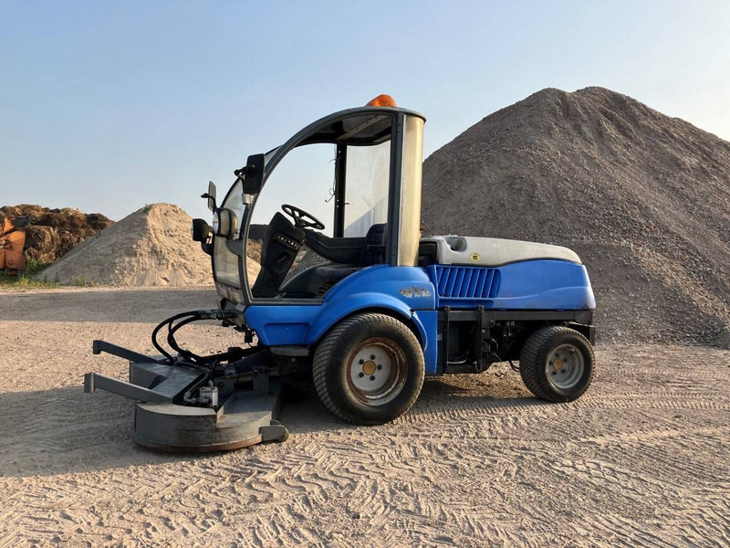 Vandy - Vrtna kosilnica: slika 1 Vandy - Vrtna kosilnica: slika 1