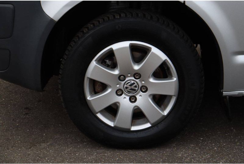 Furgon Volkswagen Transporter T5: slika 13 Furgon Volkswagen Transporter T5: slika 13