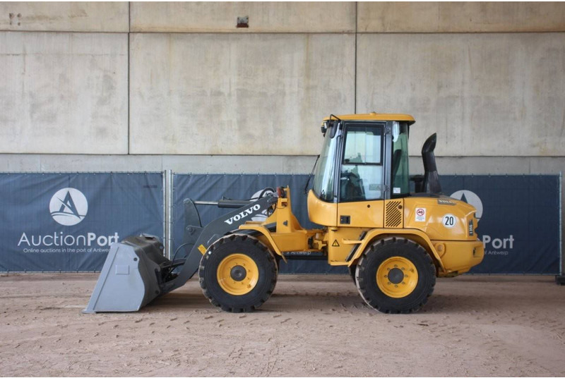 Volvo L35G - Kolesni nakladalec: slika 2 Volvo L35G - Kolesni nakladalec: slika 2