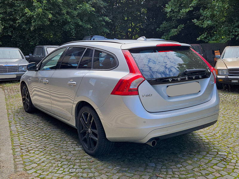 Volvo V60 D3 - Limuzina: slika 3 Volvo V60 D3 - Limuzina: slika 3