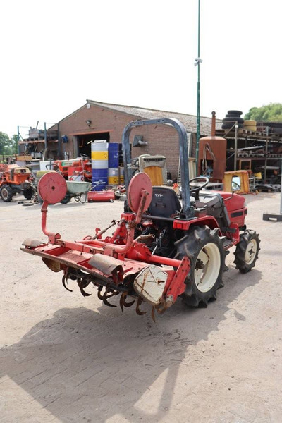 Yanmar - Traktor: slika 5 Yanmar - Traktor: slika 5