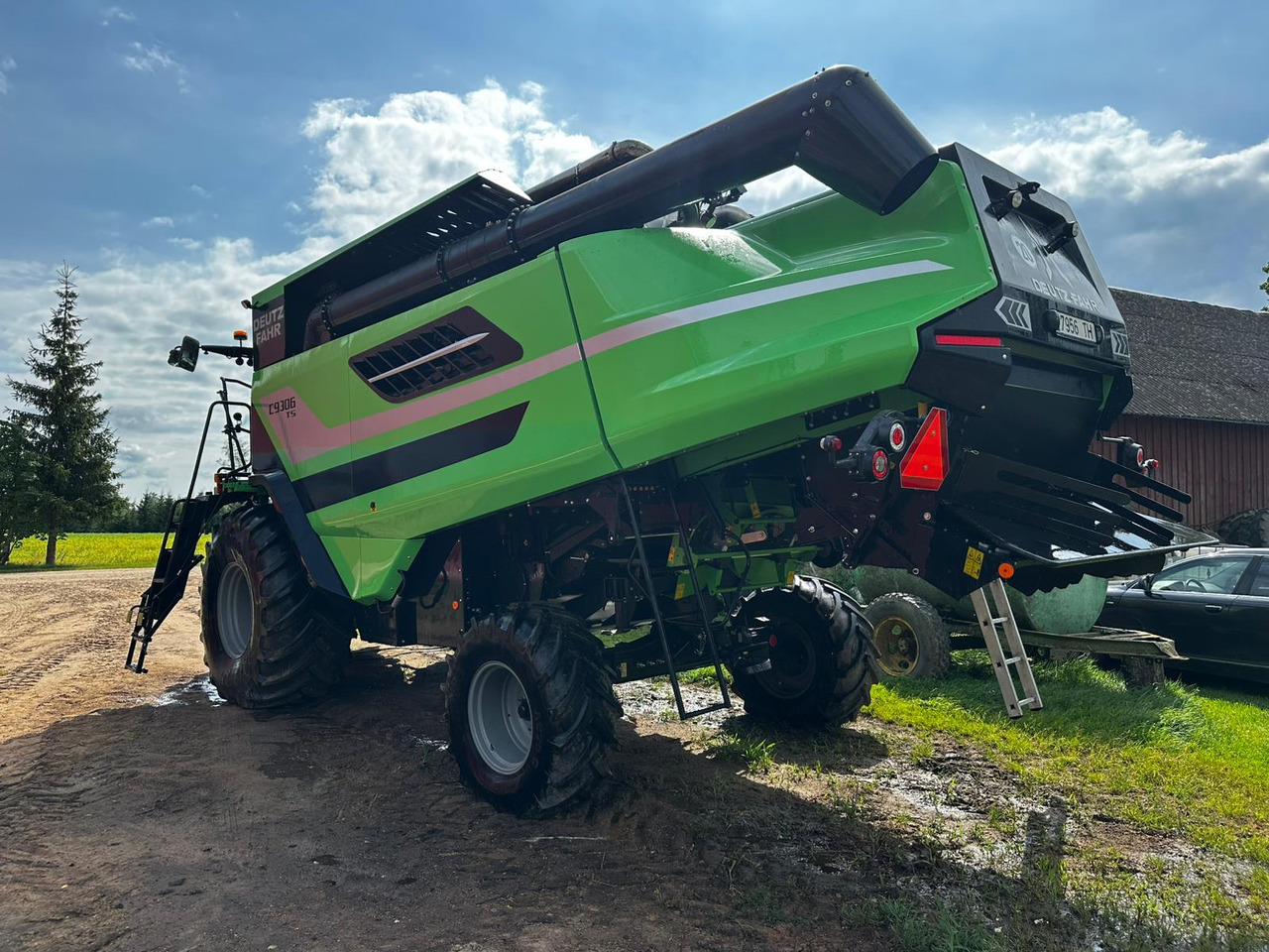 DEUTZ-FAHR C 9306 TS - Kombajn harvester: slika 1 DEUTZ-FAHR C 9306 TS - Kombajn harvester: slika 1